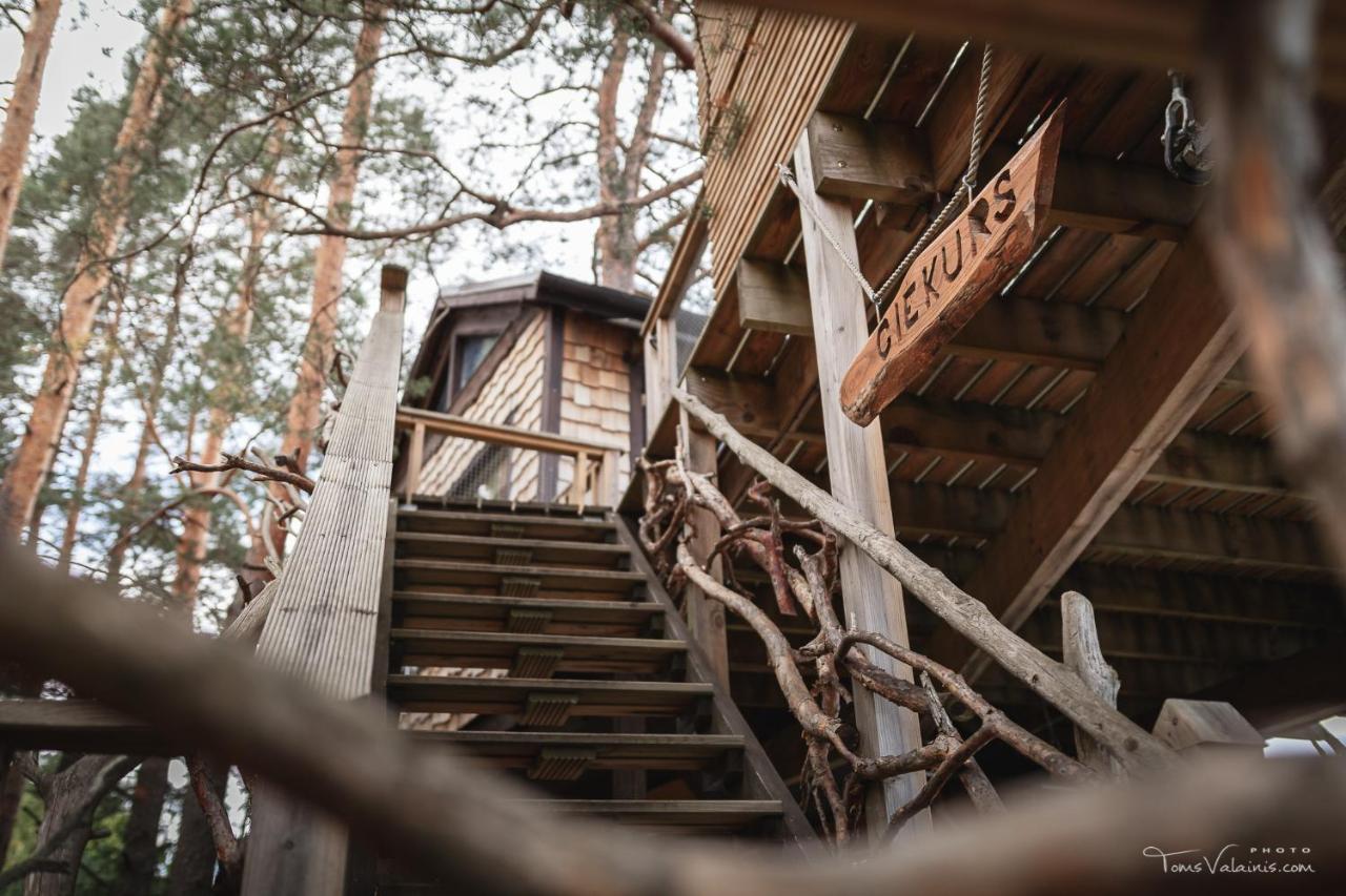 Treehouse Ciekurs Villa Dukuri Exterior foto