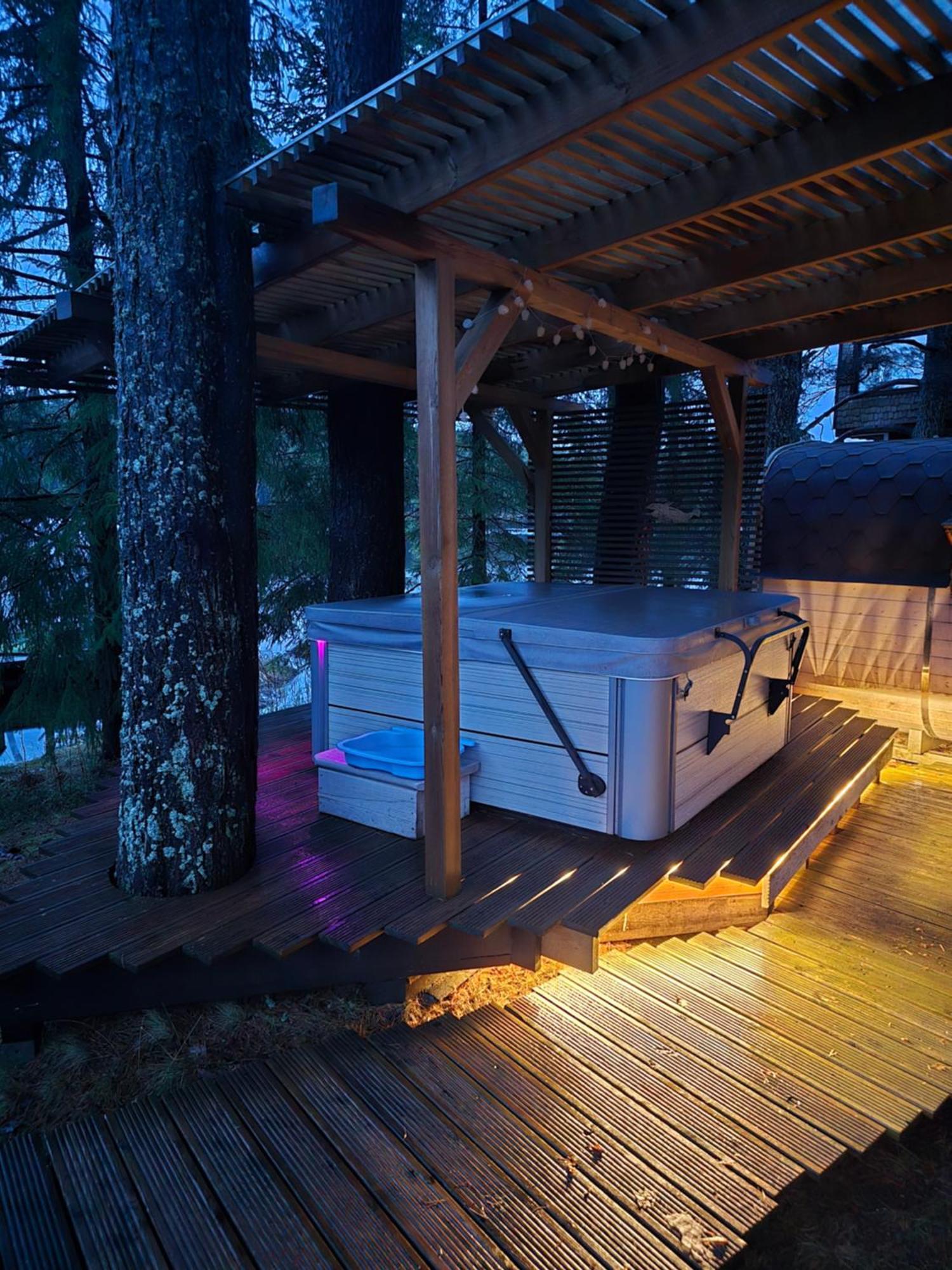 Treehouse Ciekurs Villa Dukuri Exterior foto