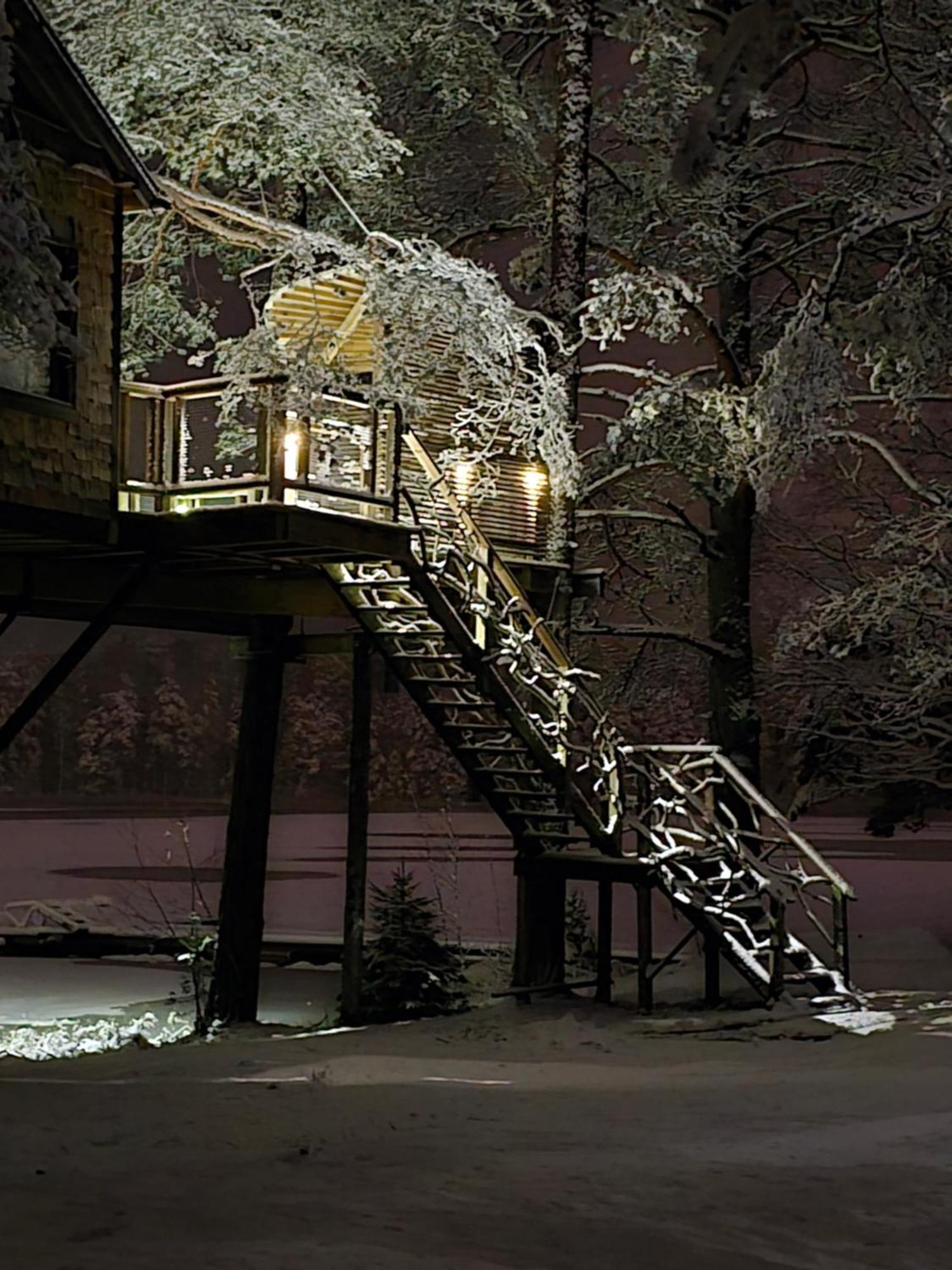 Treehouse Ciekurs Villa Dukuri Exterior foto